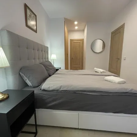 Casa Rosa Nova Marbella