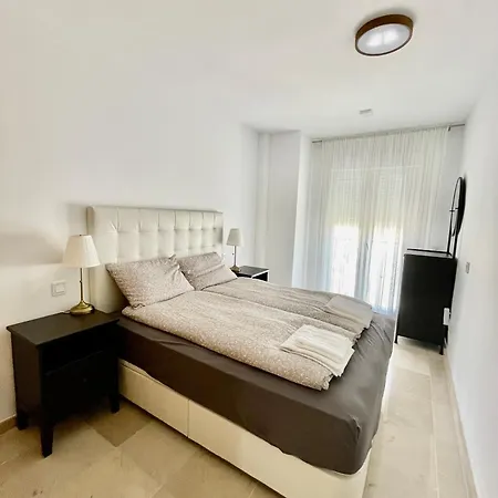 Casa Rosa Nova Marbella